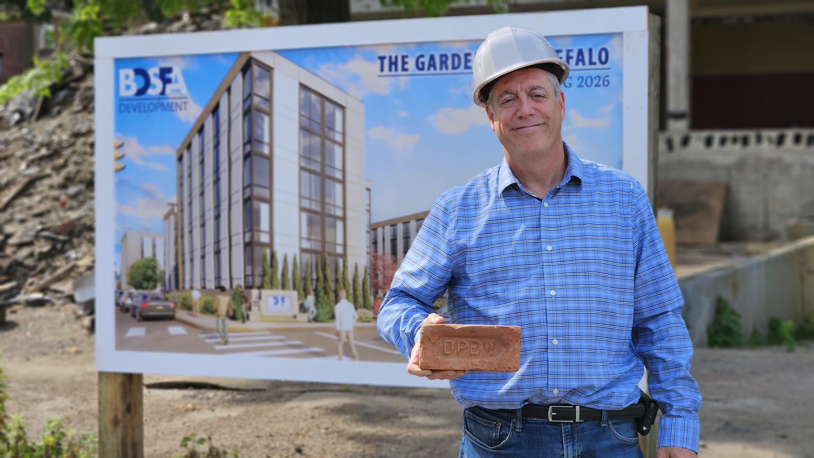 Daniel Goldstein on site